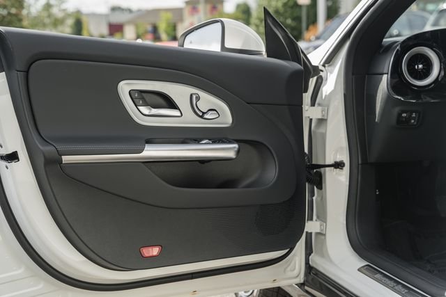 New 2027 Polar White Mercedes-Benz  image 36