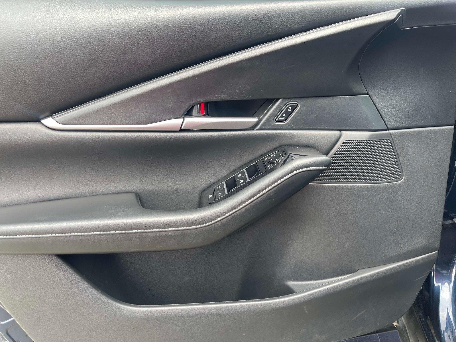 Certified Used 2025 Blue Mazda 2.5 S Select Sport image 21