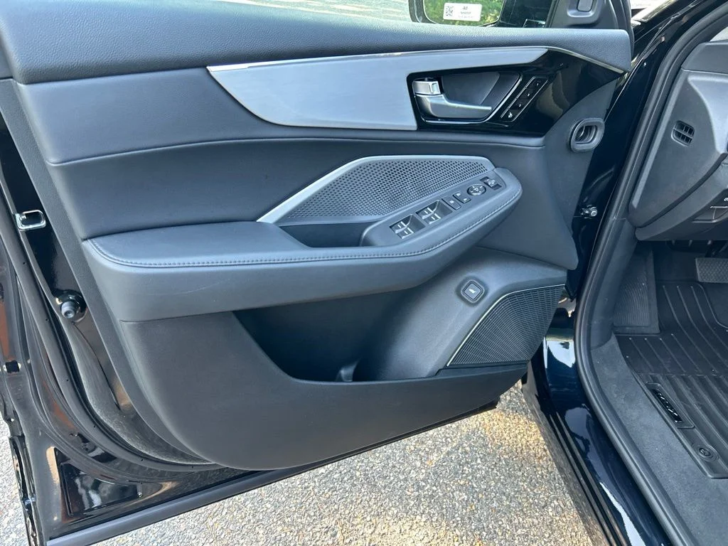 New 2026 Majestic Black Pearl Acura Base image 17