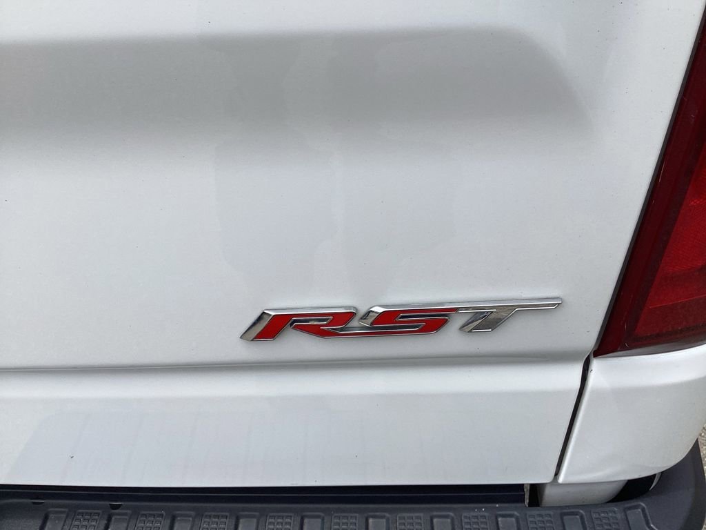 Used 2023 Summit White Chevrolet RST image 23