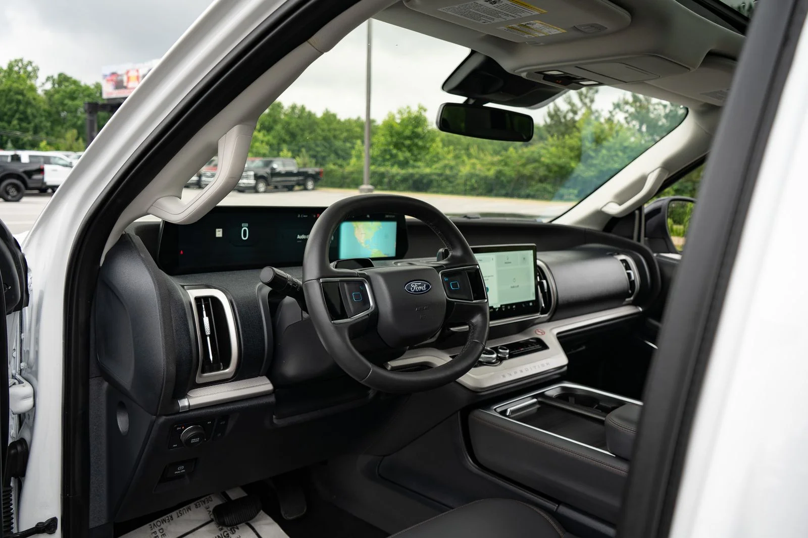 Used 2025 White Ford Active image 13