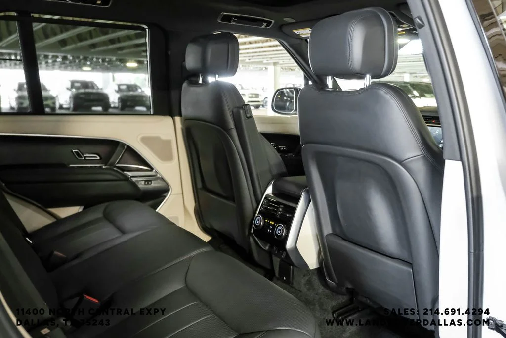 2024 Land Rover Range Rover SE - Photo 34
