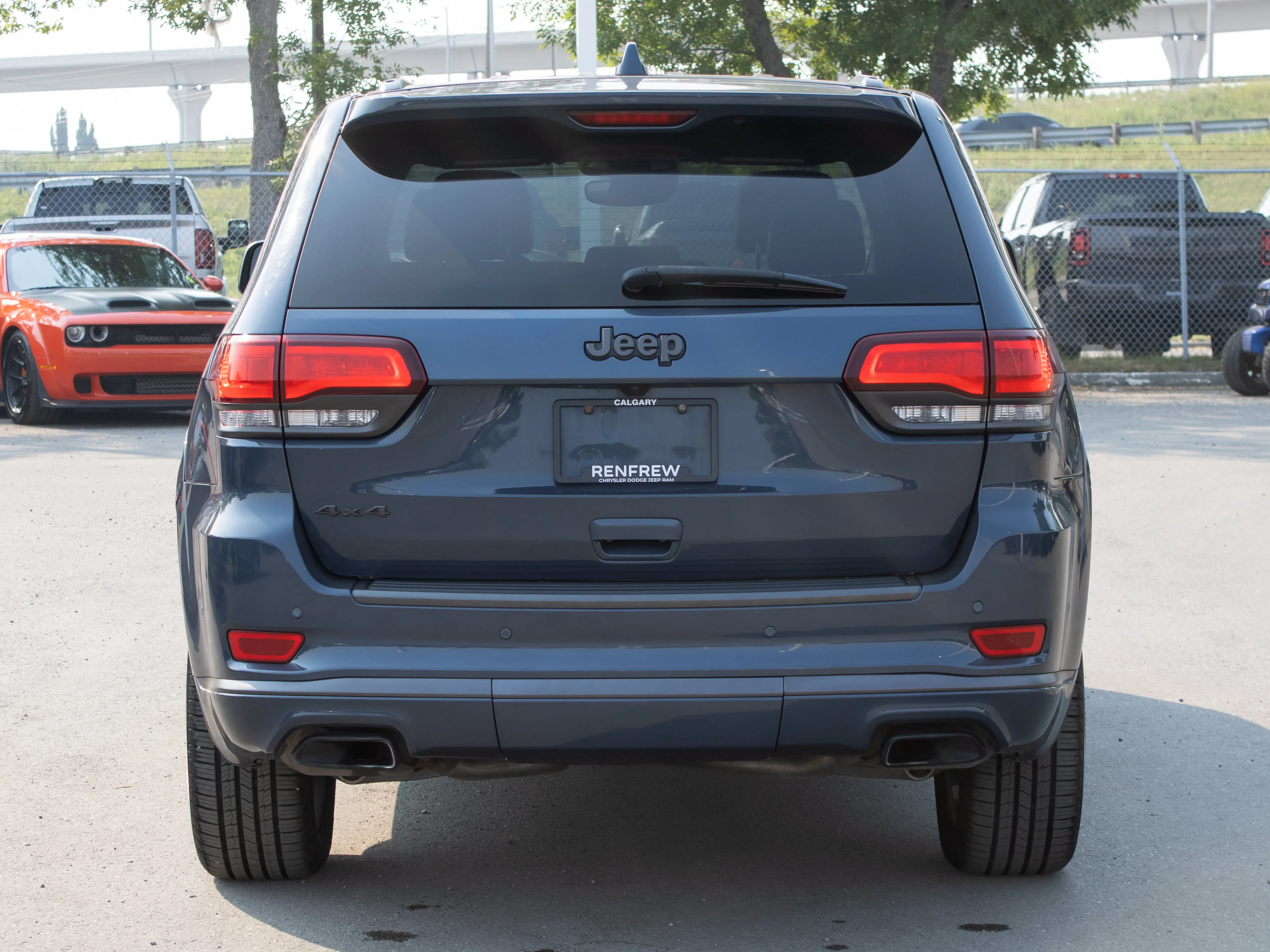 Certified Used 2020 Blue Jeep High Altitude*One Owner | HEMI V8 | Panoramic Sunroof | Heated/Vented Nappa Seats | Trailer Tow image 17