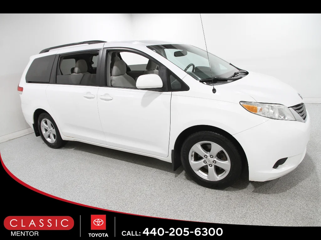 2012 Toyota Sienna