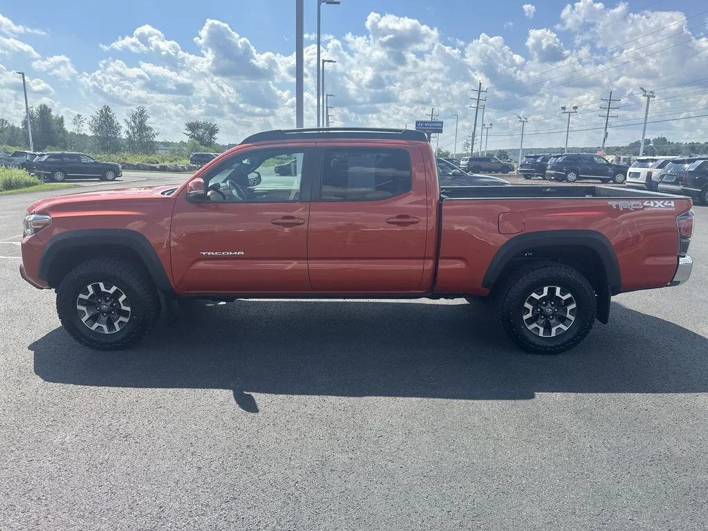 Used 2018 Red Toyota TRD Off-Road image 5