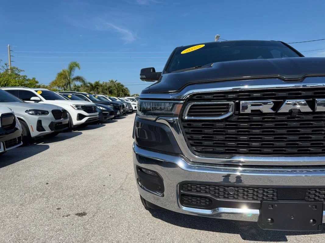 Used 2025  Ram Big Horn Crew Cab 4x4 5