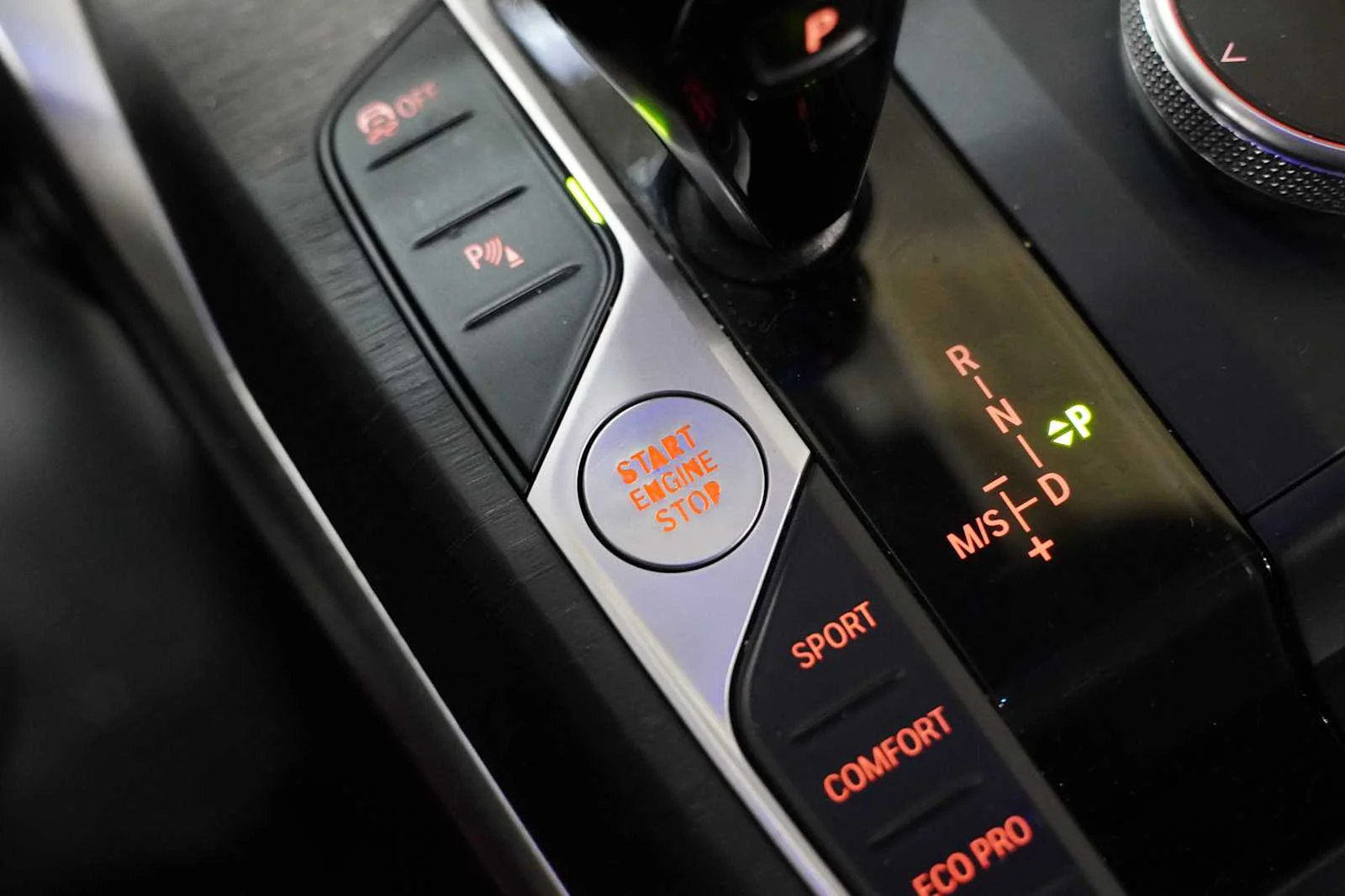 Used 2022 Dravit Grey Metallic BMW M440i image 20