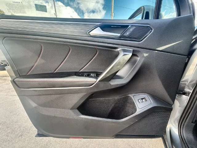 2024 Volkswagen Tiguan SE - Photo 21