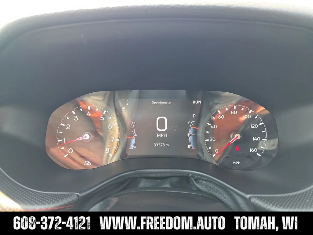 Used 2025 White Jeep Trailhawk image 18