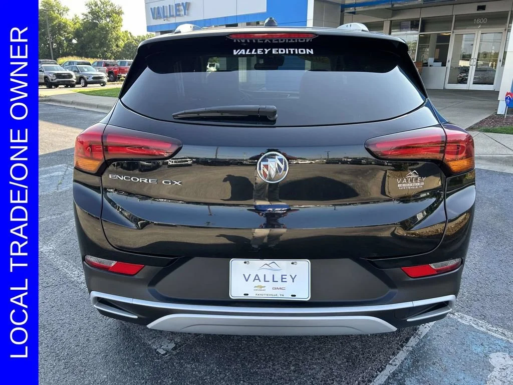 Used 2023 Ebony Twilight Metallic Buick Select image 5