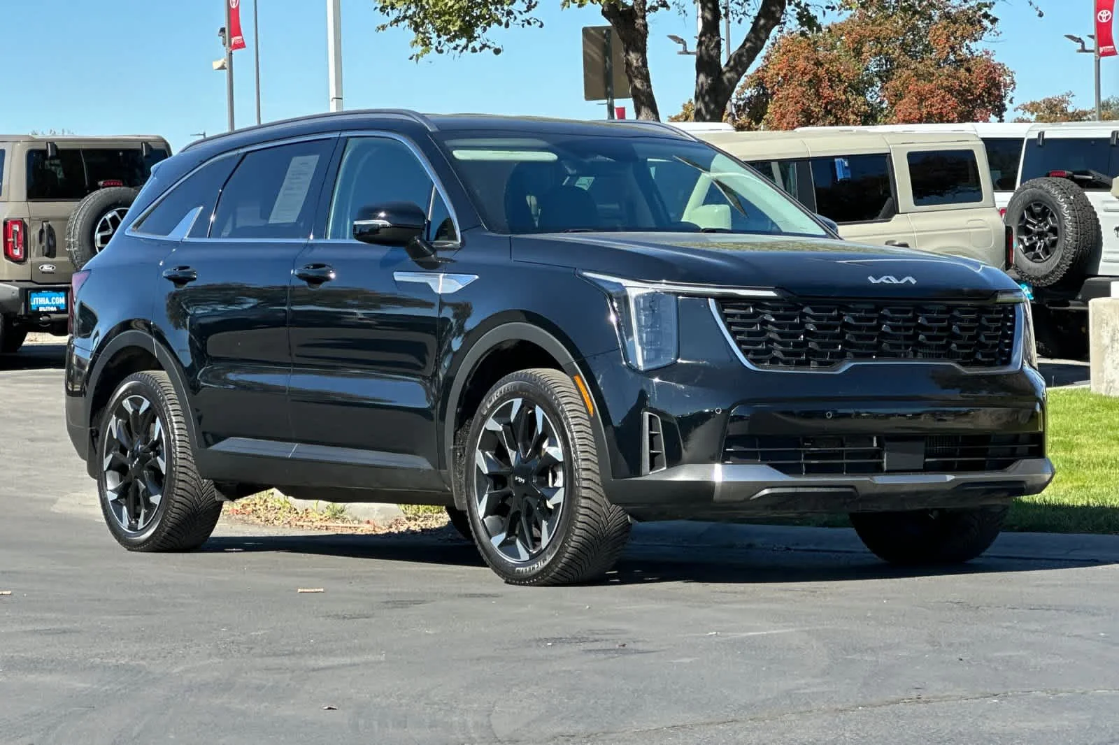 Certified Used 2025 Black Kia EX image 9