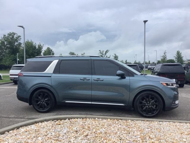 Used 2024 Blue Kia SX Prestige image 4