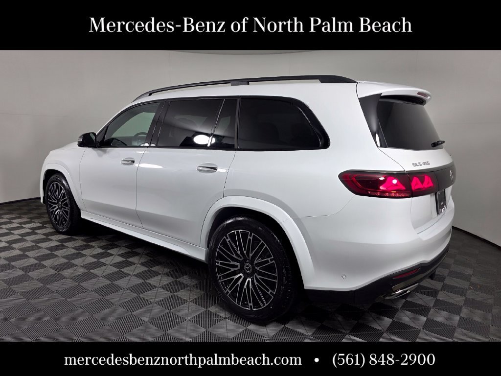 New 2027 MANUFAKTUR Moonlight White Metallic Mercedes-Benz GLS 450 image 4
