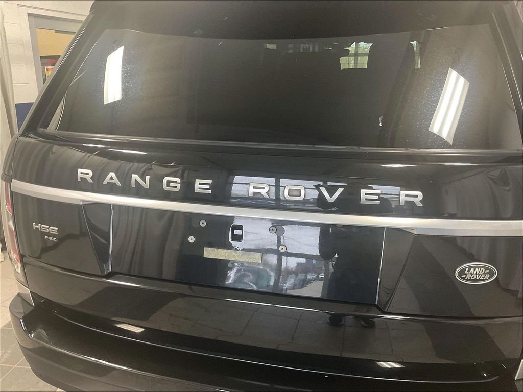 Used 2021 Black Land Rover Westminster image 28