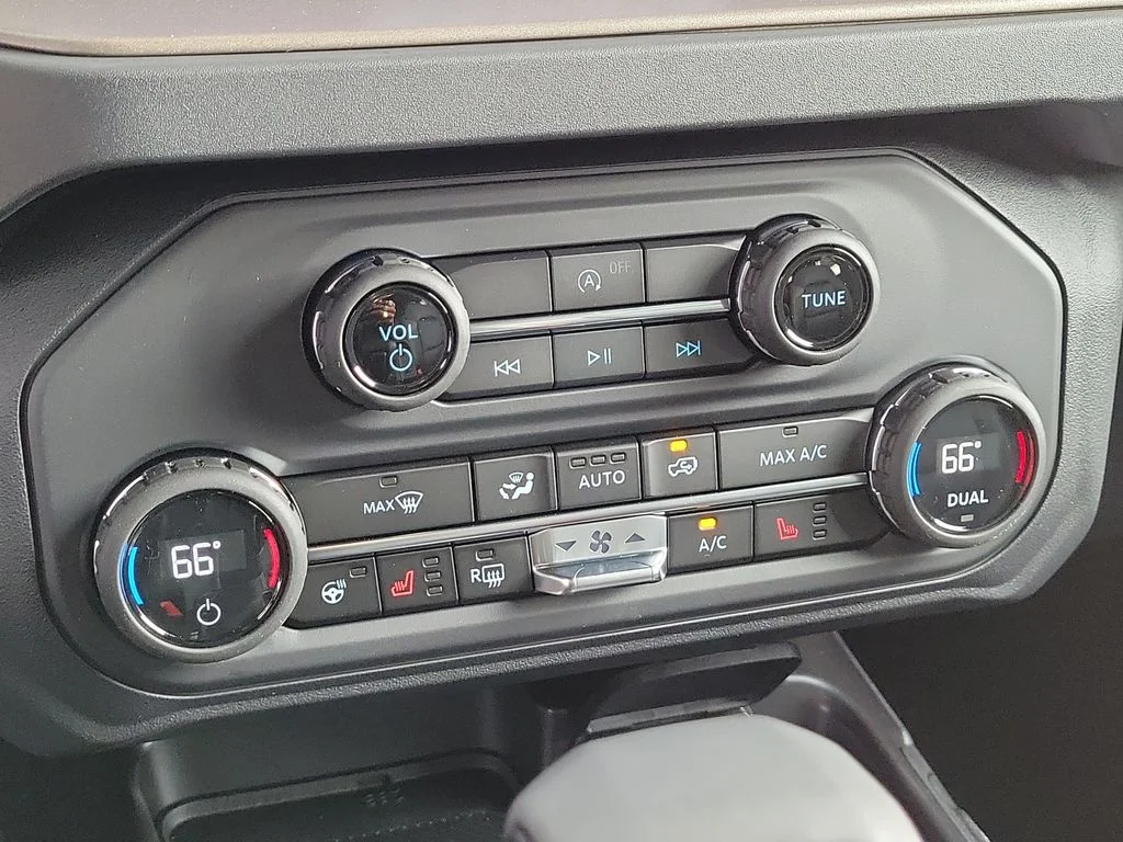 New 2026 Avalanche Gray Ford Outer Banks® image 21