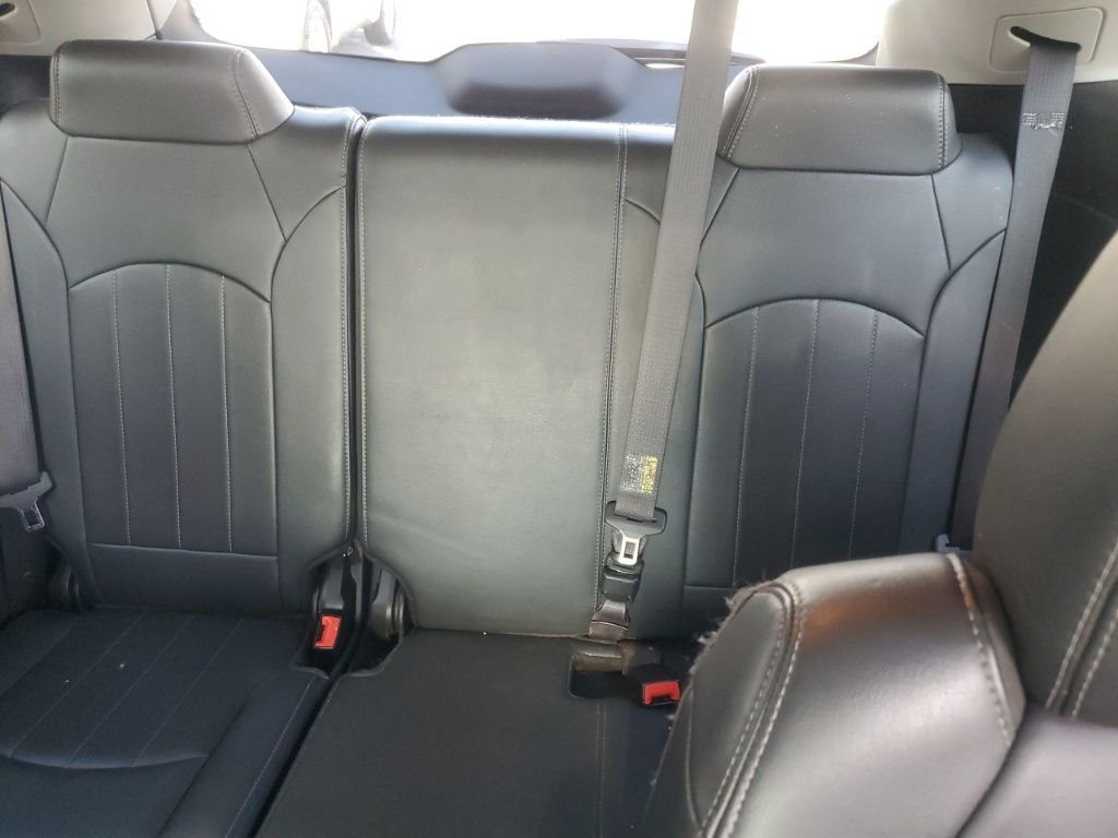 Used 2017 Gray Chevrolet Premier image 13