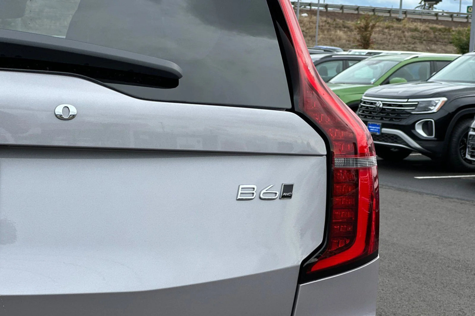 2026 Volvo XC90 Plus - Photo 26