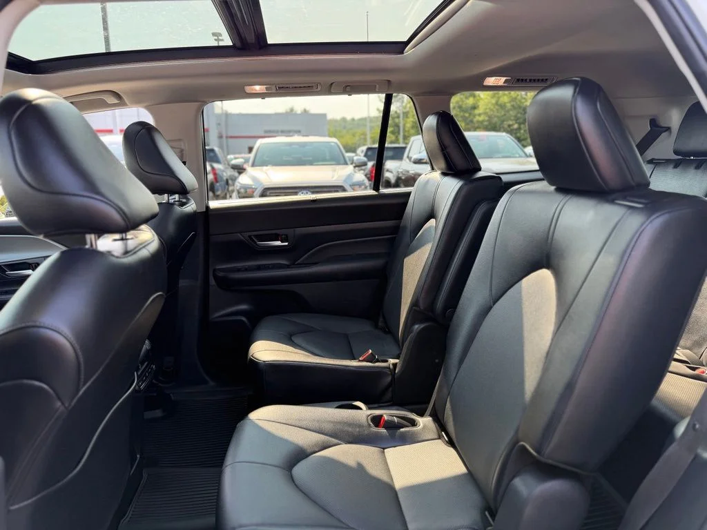 Used 2024 Beige Toyota XLE image 8