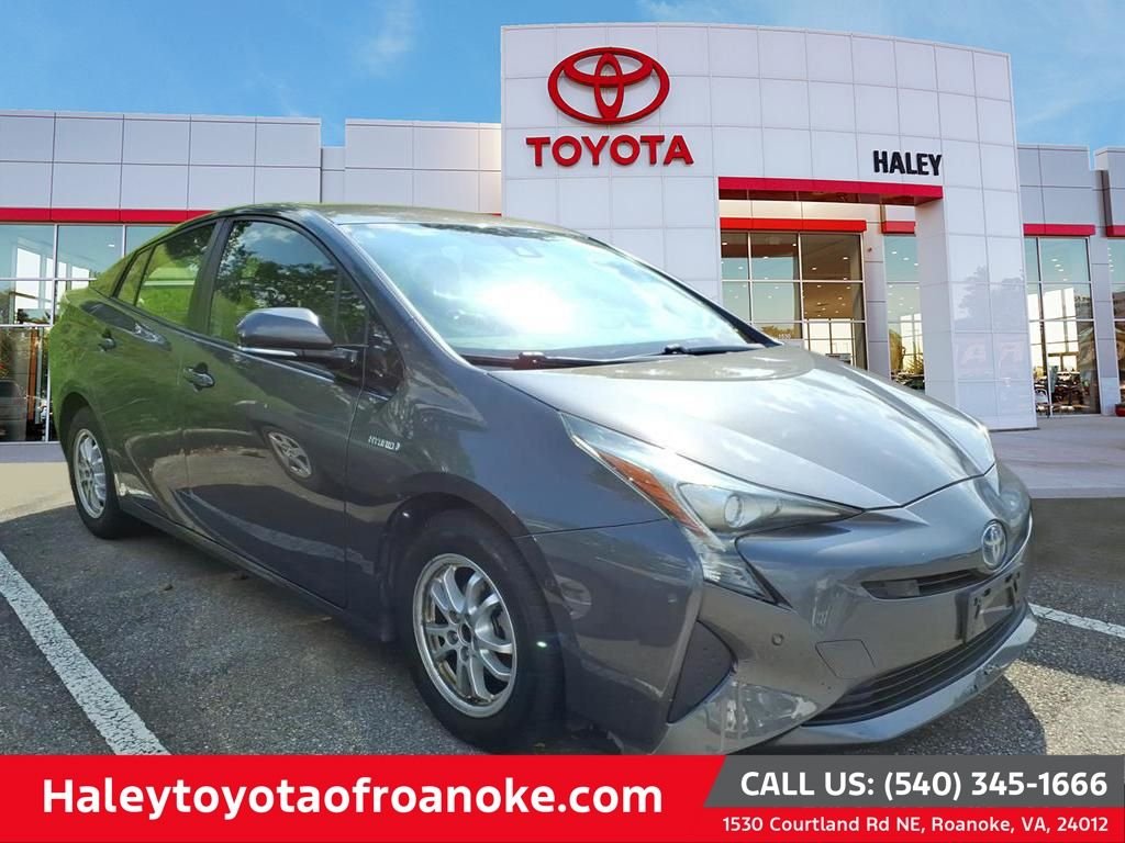 Used 2018 Gray Toyota Two image 1