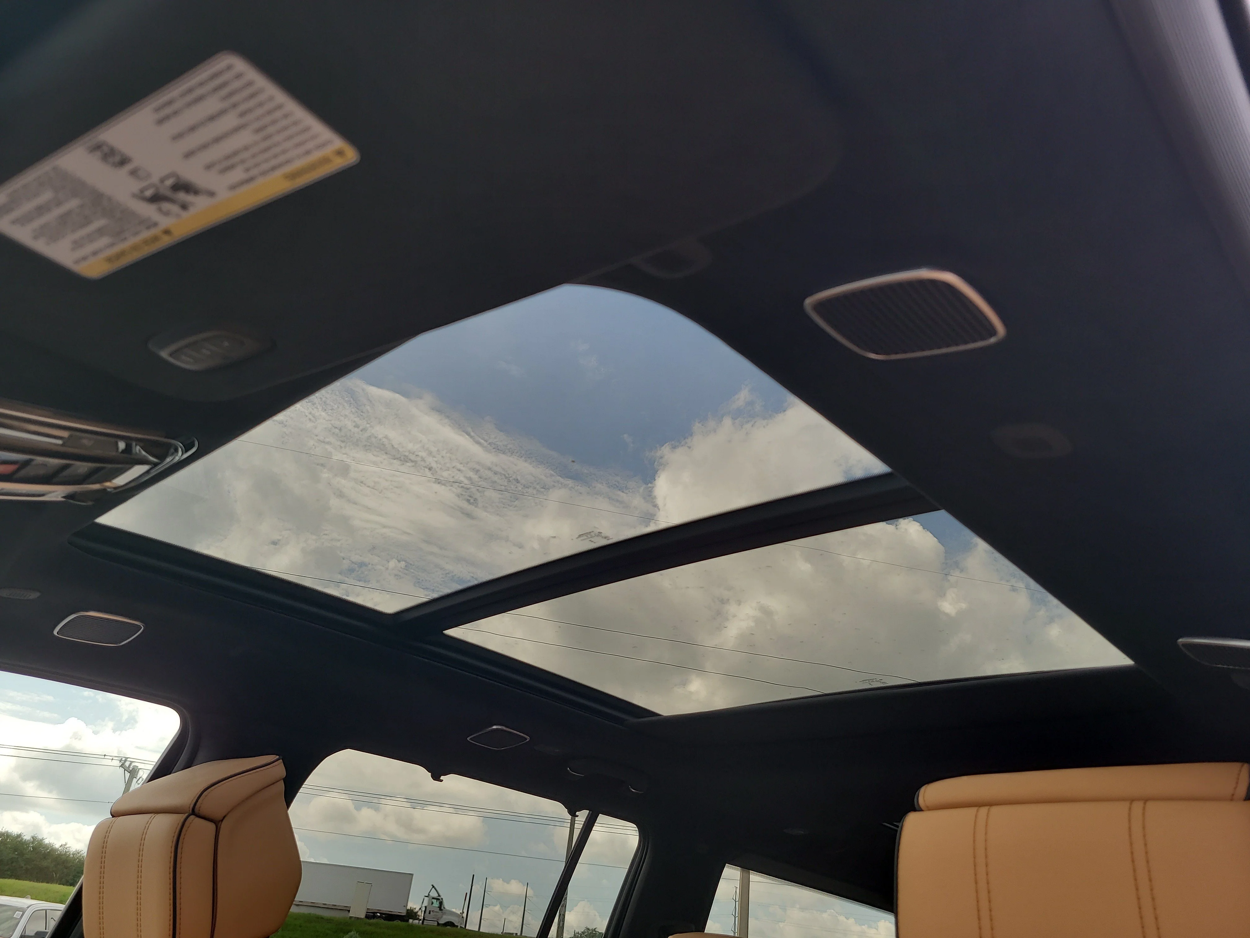 New 2026 Bright White Clearcoat Jeep Summit Reserve image 17