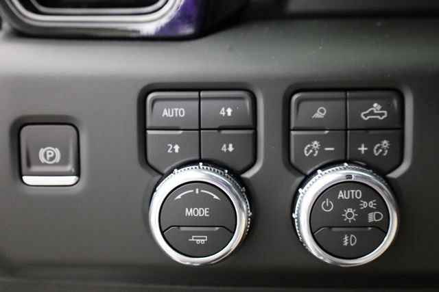 Used 2026 Summit White GMC AT4X image 15