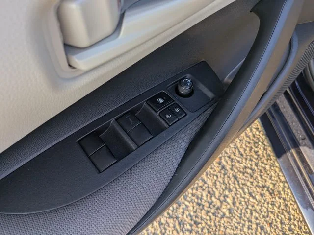 Used 2023  Toyota LE image 17