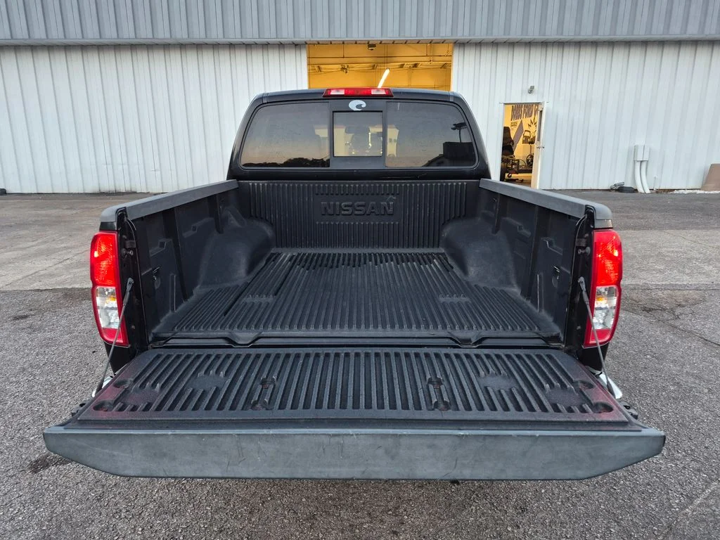 Used 2016 Magnetic Black Nissan SV image 7