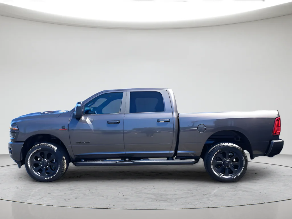 New 2026 Granite Crystal Metallic Clear-Coat Exterior Paint RAM Laramie image 6