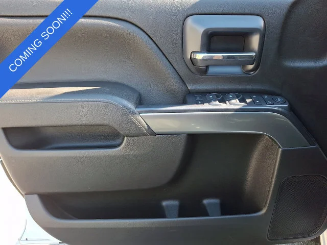 Used 2017 White Chevrolet LT image 13