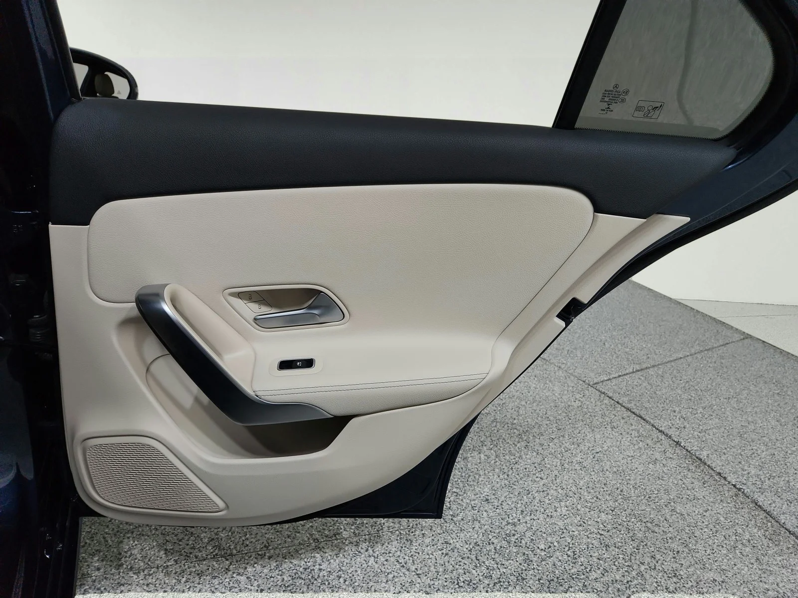 Used 2022 Denim Blue Metallic Mercedes-Benz A 220 image 33