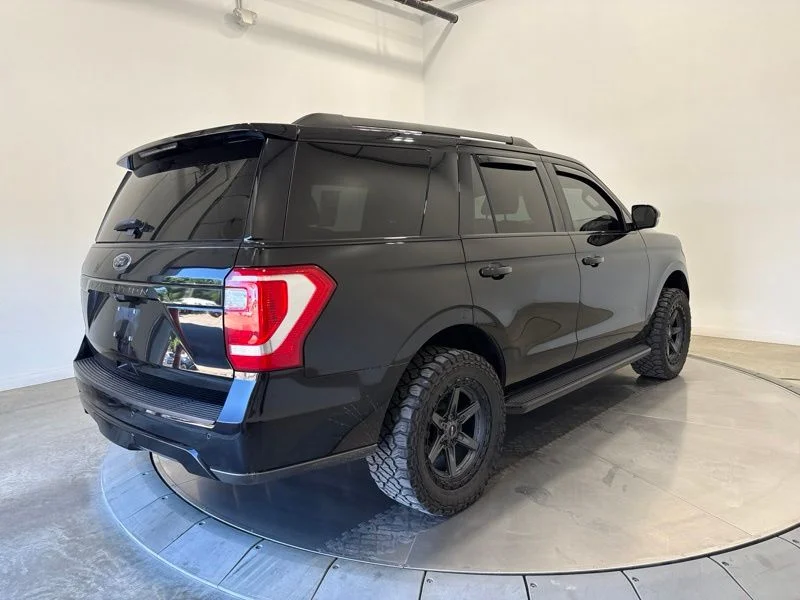 Used 2021 Black Ford XLT image 7