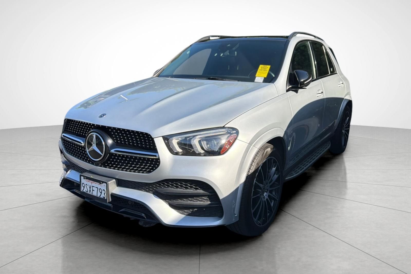 Used 2020 Silver Mercedes-Benz GLE 350 image 2