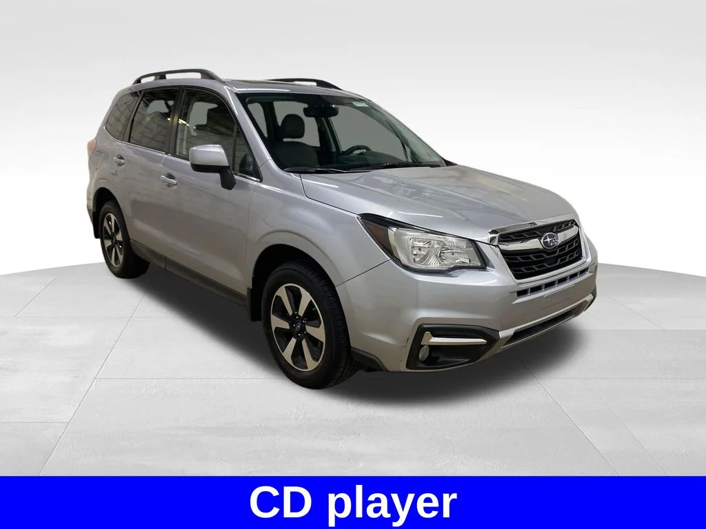 Used 2018 Silver Subaru 2.5i Limited image 4