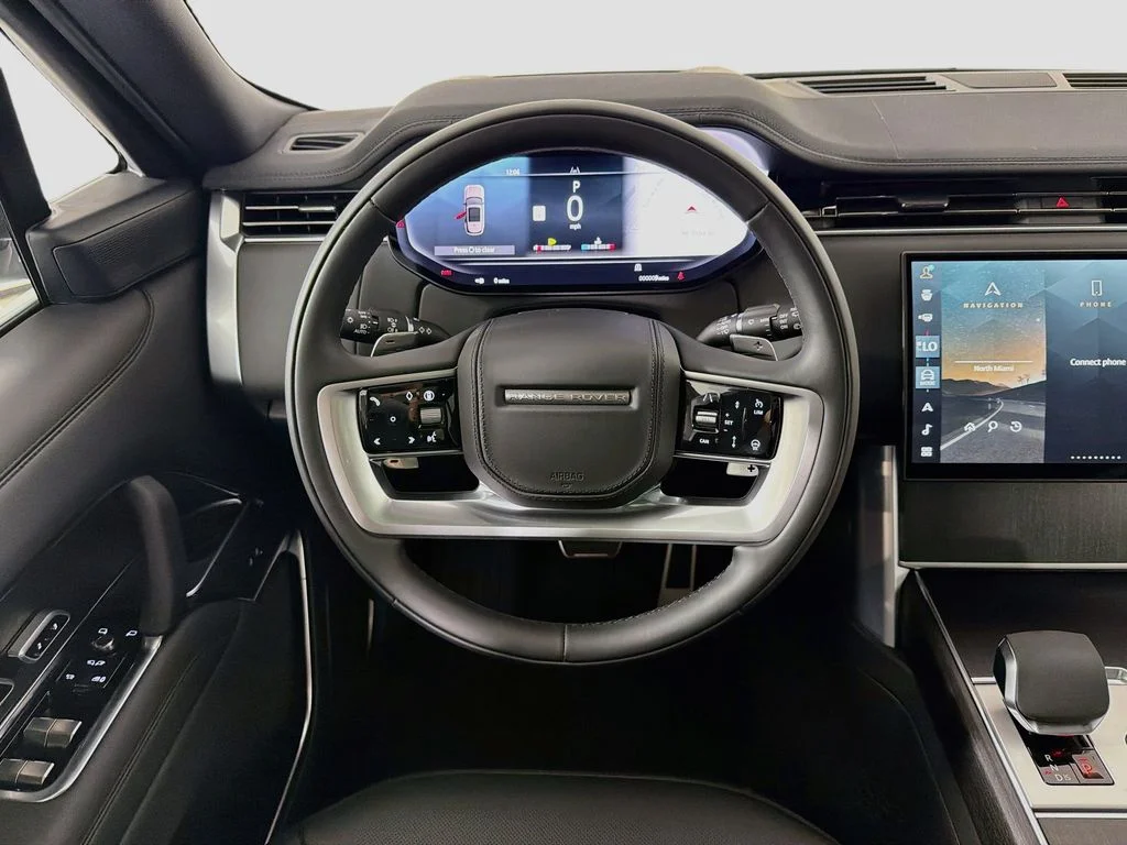 New 2026 Fuji White Land Rover SE image 24