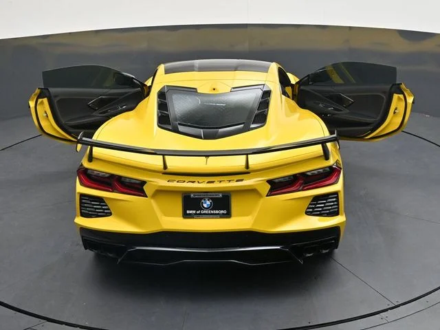 Used 2025 Yellow Chevrolet Stingray image 44
