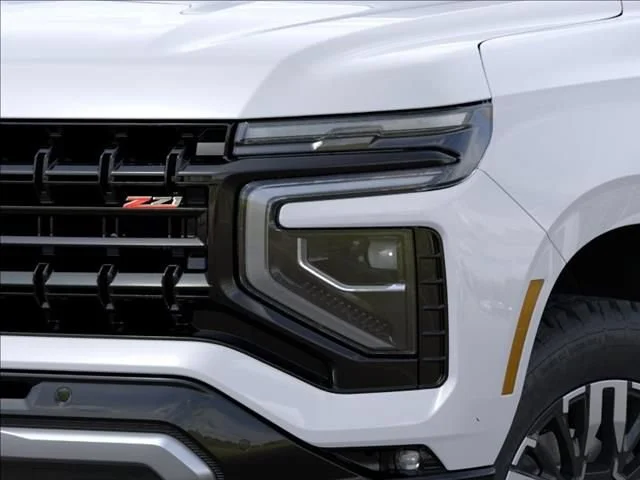 New 2026 Summit White Chevrolet Z71 image 10