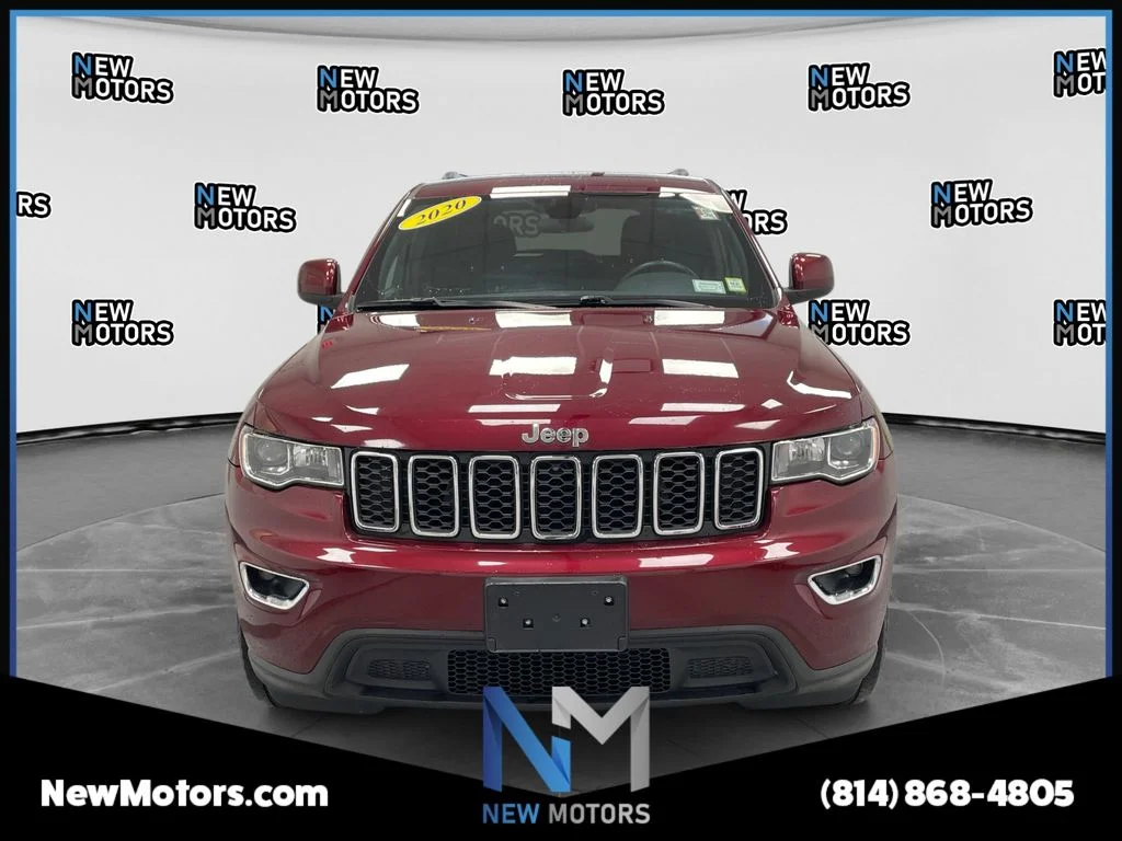 Used 2020 Velvet Jeep Laredo E image 6