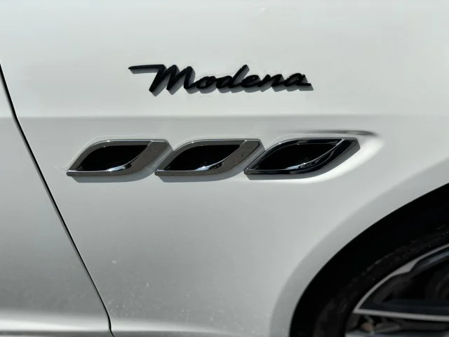Used 2024 Bianco Maserati Modena Ultima Q4 ~ Rare Specification | Over $145K MSRP image 55