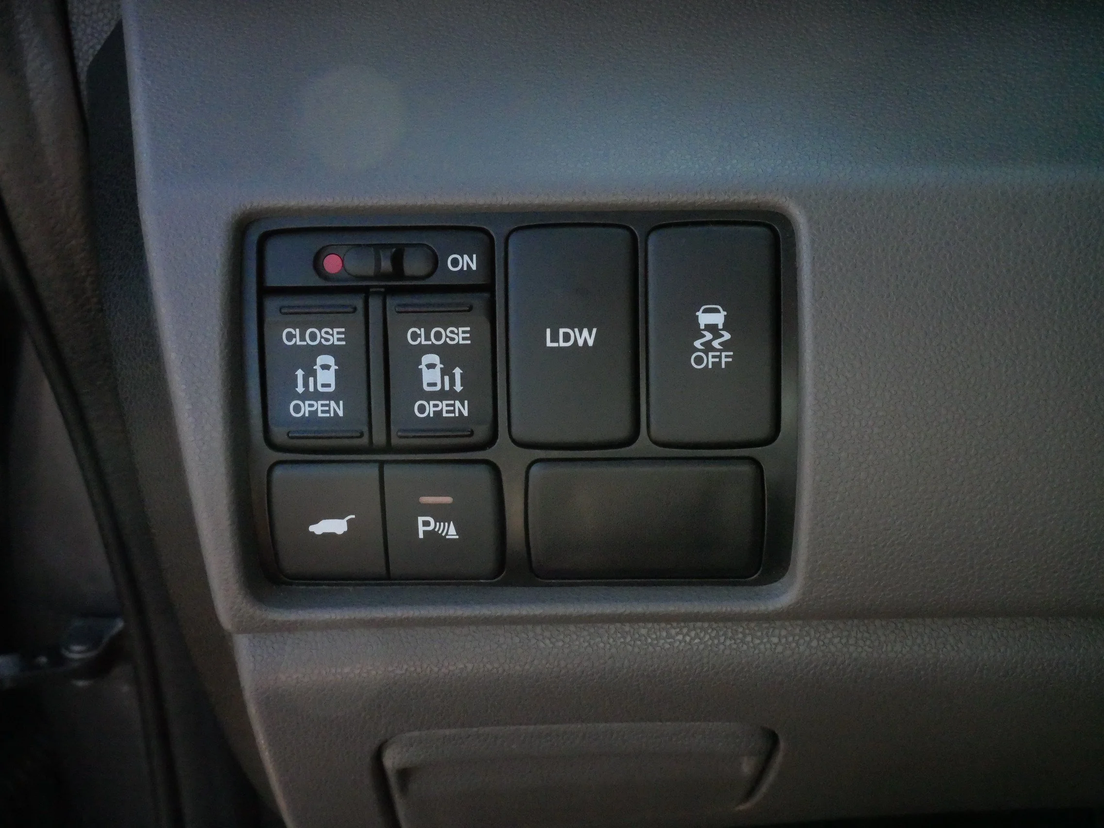 Used 2016 Smoky Topaz Metallic Honda Touring image 26