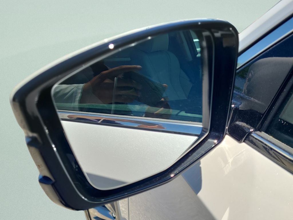 New 2026 Platinum White Pearl Acura Base image 26