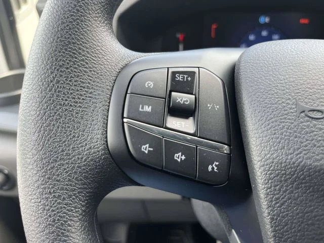New 2026 Oxford White Ford Base image 12