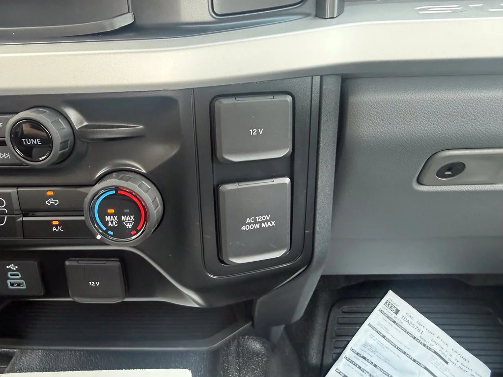 New 2026 Oxford White Ford F-550® XL image 26