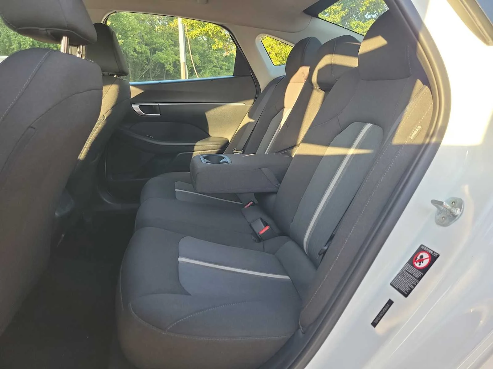 Used 2020 White Hyundai SEL image 9