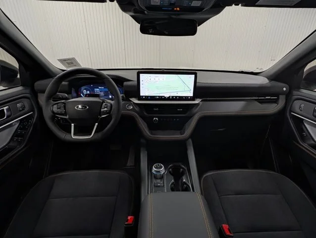 New 2026 Star White Metallic Tri-Coat Ford Tremor® image 33