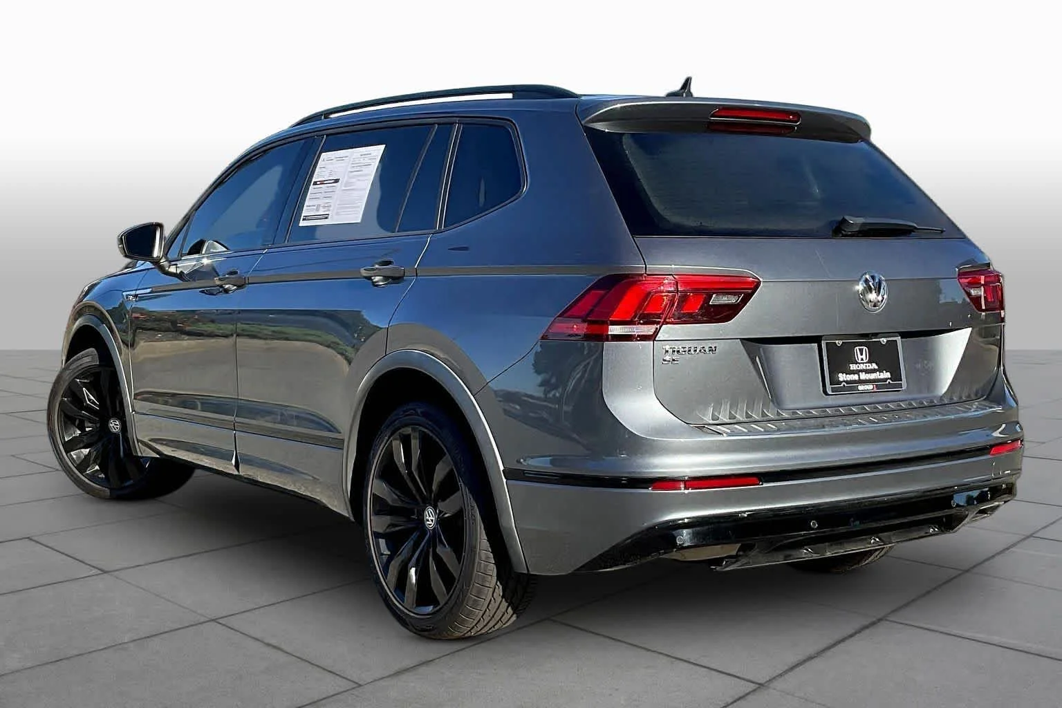 Used 2021 Platinum Gray Metallic Volkswagen SE R-Line Black image 12