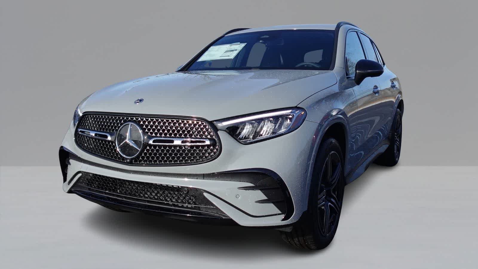 2026 Mercedes-Benz GLC GLC 300 4MATIC's photo