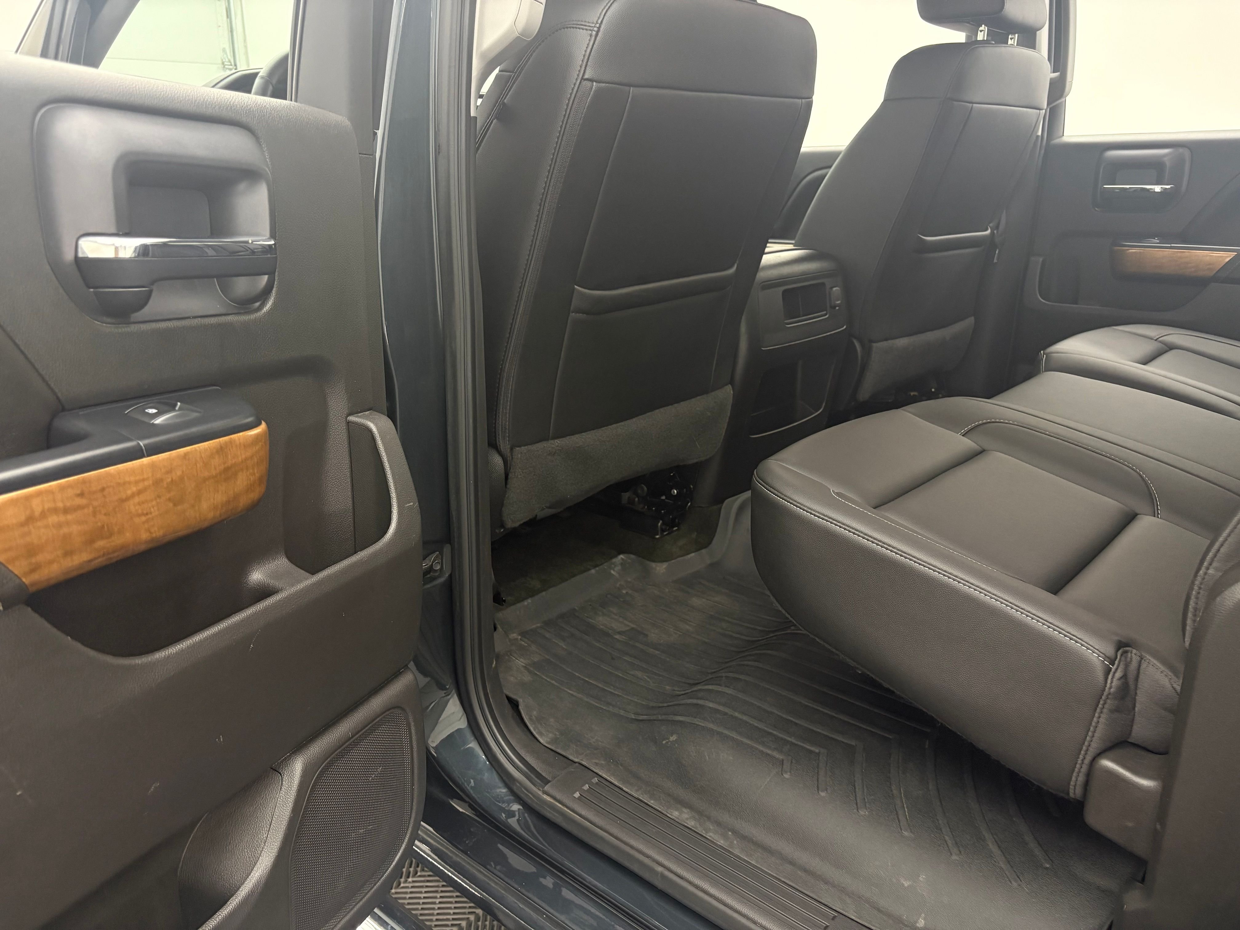 Used 2017 Graphite Metallic Chevrolet LTZ image 34