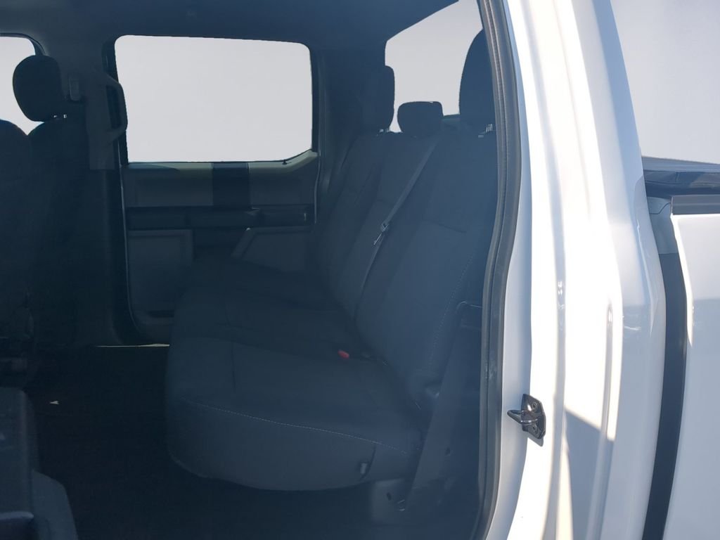 Used 2020 White Ford XL image 18