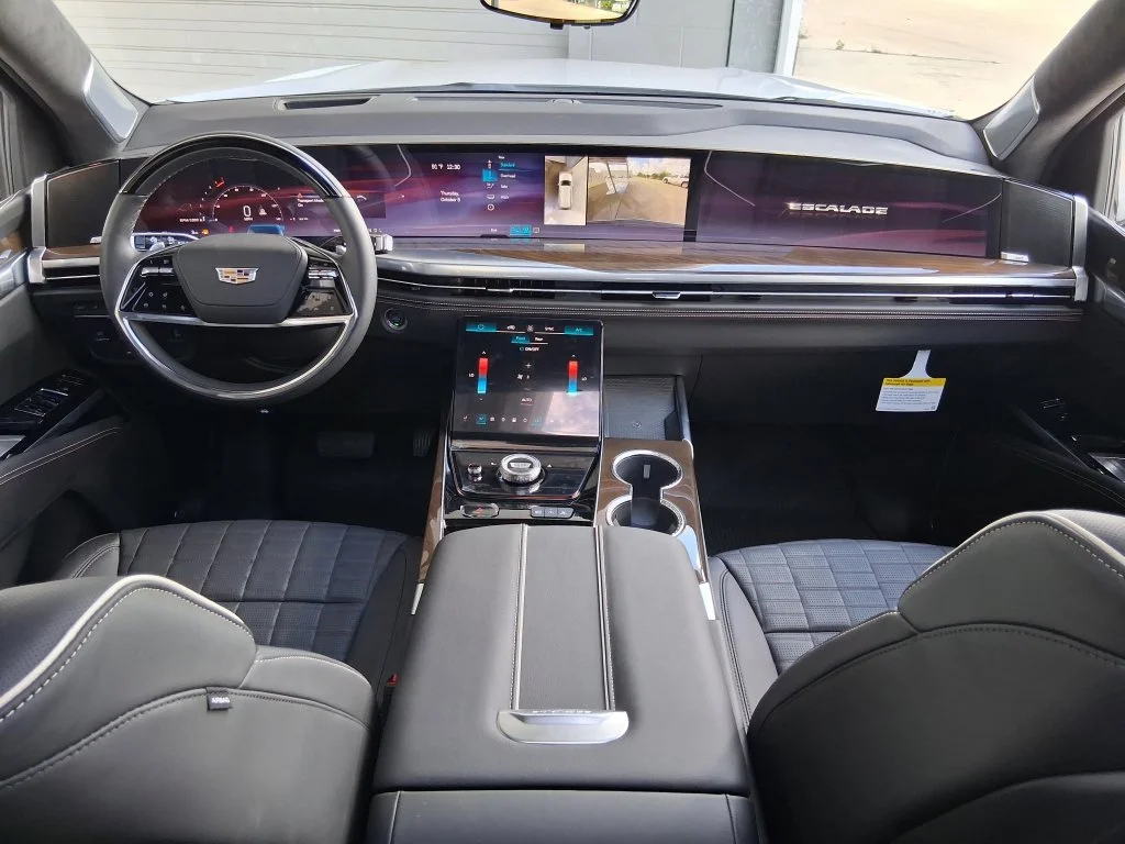 2027 Cadillac Escalade Platinum Sport - Photo 10