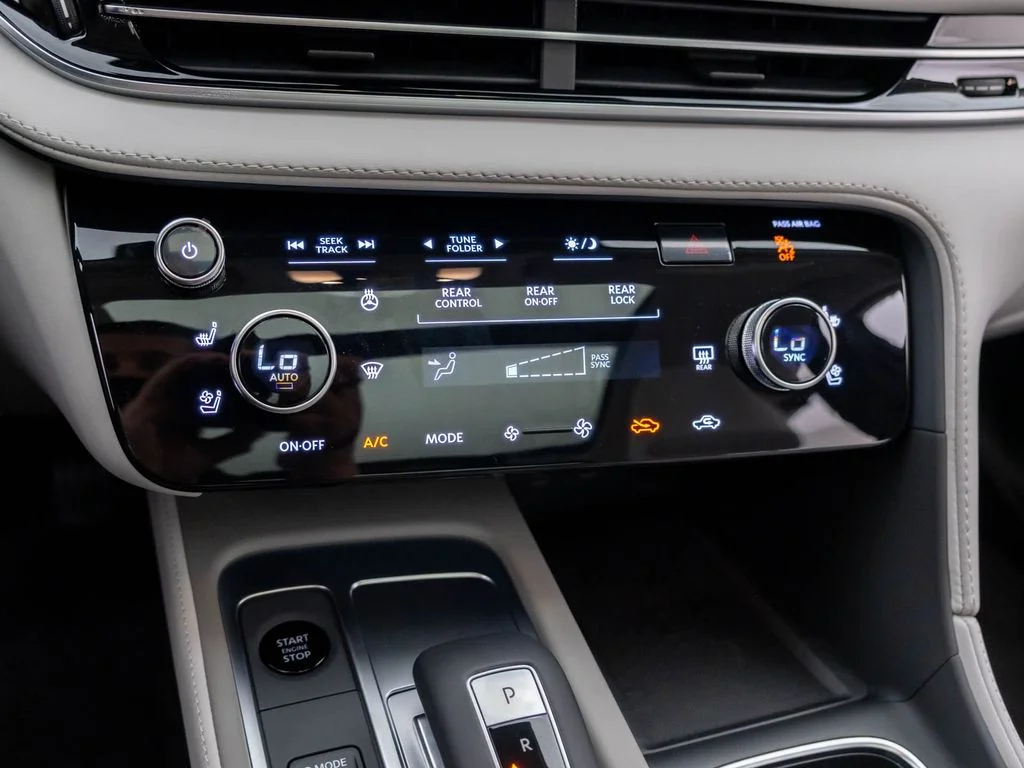 New 2026 HARBOR GRAY INFINITI Luxe AWD image 23